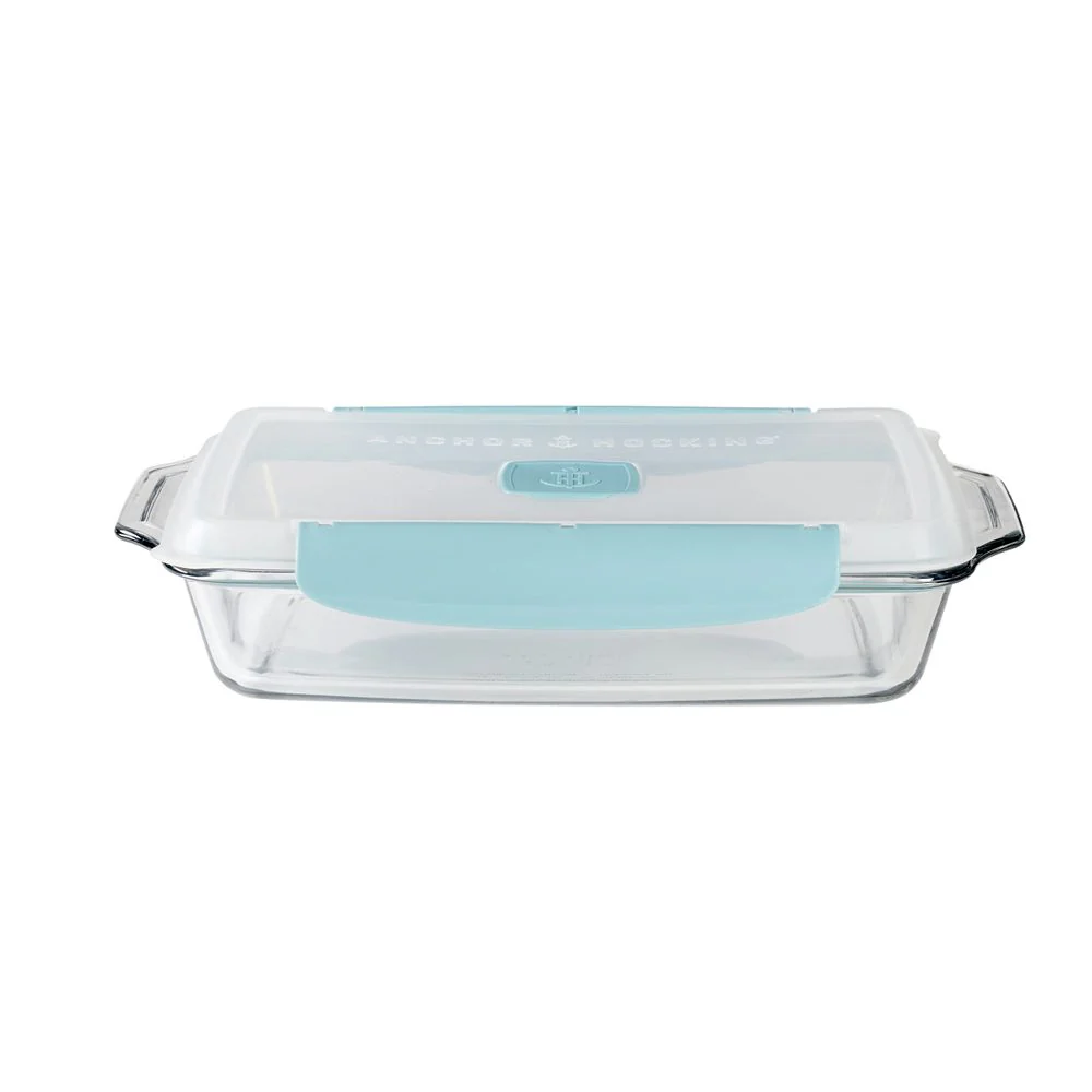 Anchor Hocking TrueLock Glass Baking Dish with Locking Lid, 3 Quart, 9 in by 13 in, Tempered Glass, Oven Safe - Image 3