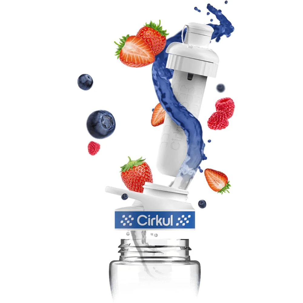 Cirkul 32oz Plastic Starter Kit with Navy Blue Lid - Image 2