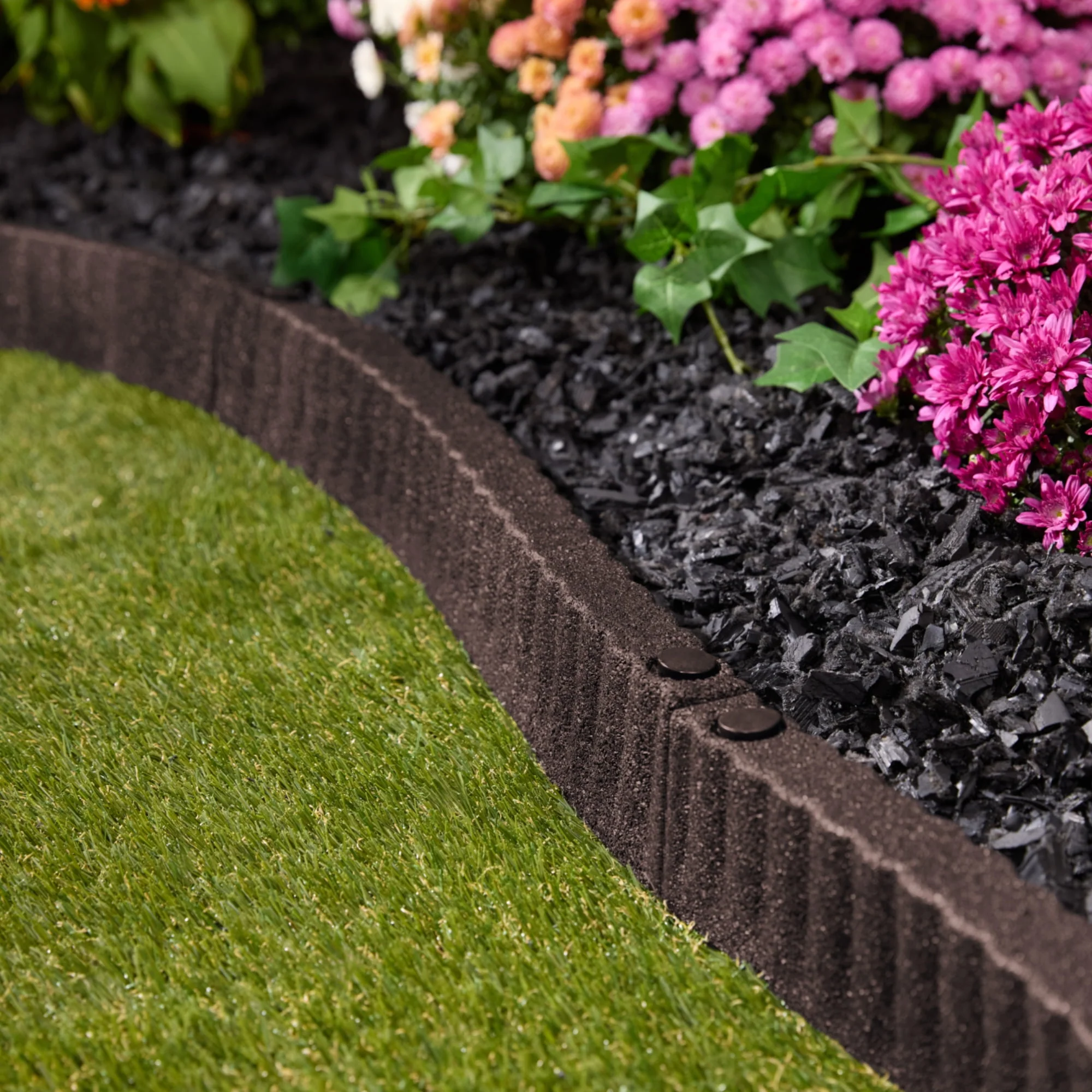 Expert Gardener DCEGTE2SLBN8 Recycled Rubber Garden Border Landscape Edging, Brown, 2 ft x 3 in, Pack of 8 - Image 2