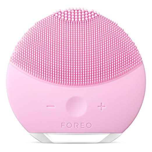 FOREO F5487 LUNA mini 2 Gentle Exfoliation and Sonic Cleansing Facial Cleansing Brush, Pearl Pink