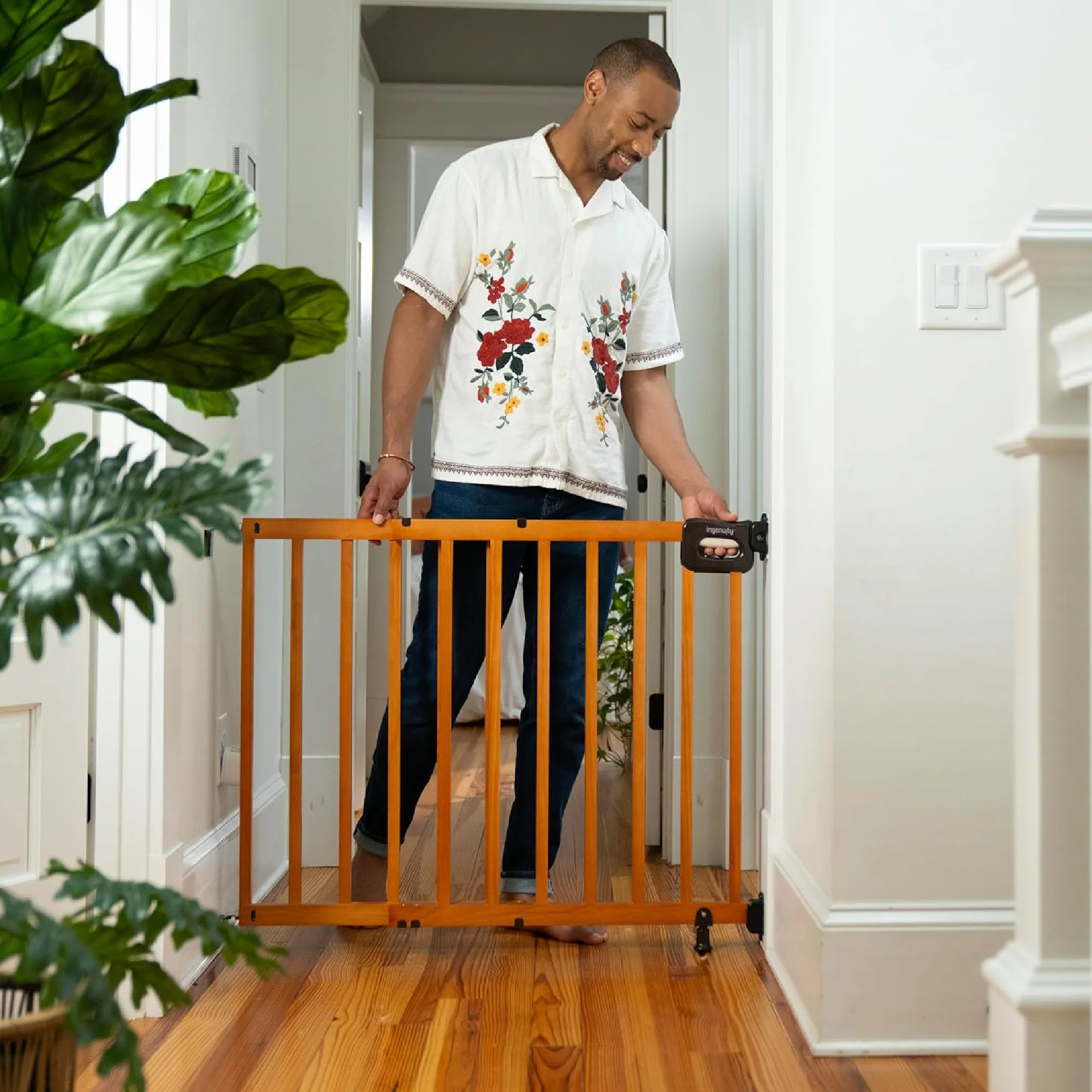 Ingenuity 7950 Wood Banister & Stair Safety Pet and Baby Gate, 32"-48" Wide, 33" Tall, Install Banister to Banister or Wall, Banister and Hardware Mounts - Cherry - Image 2