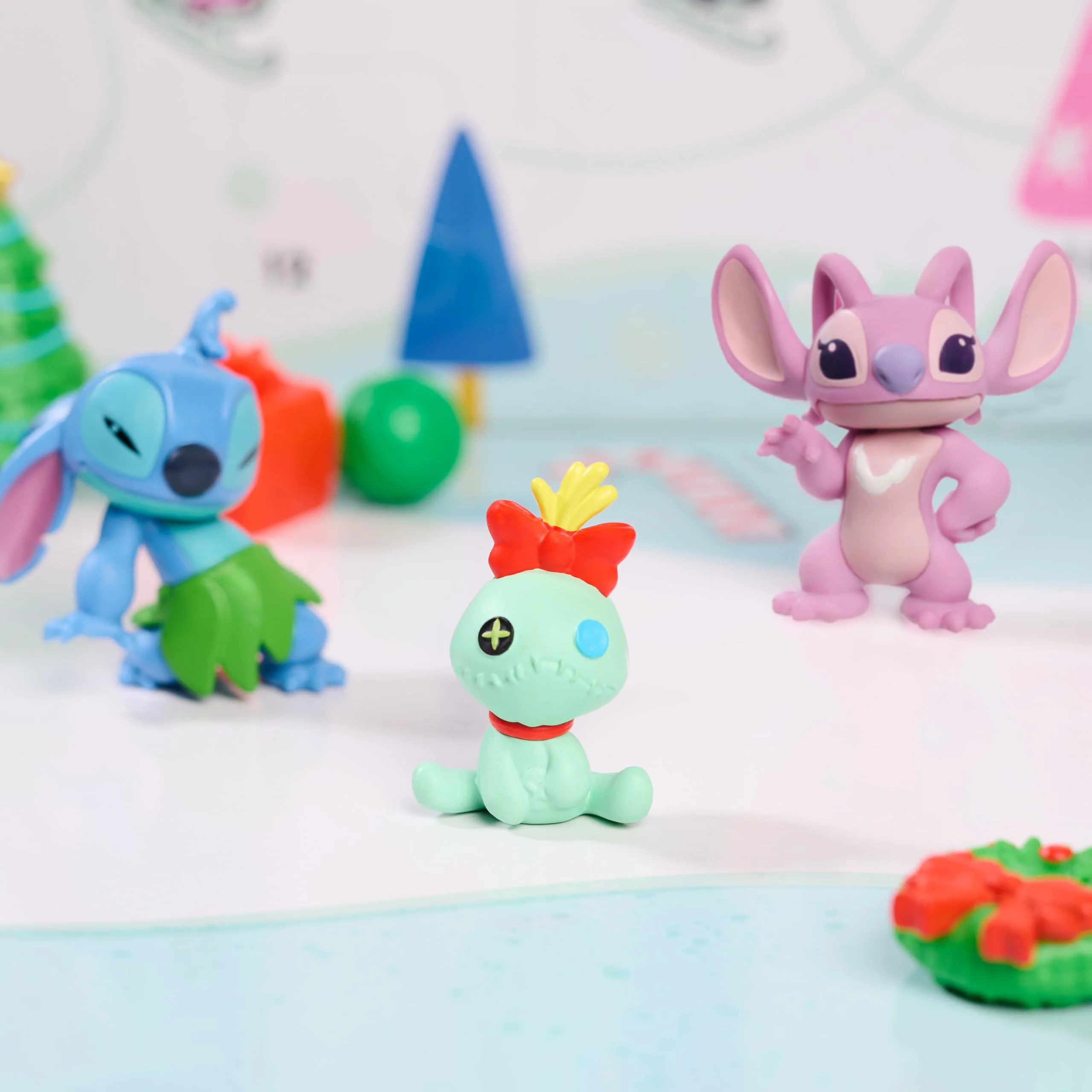 Just Play Disney Stitch Advent Calendar, 24 Holiday Surprises, 9 Mini Figurines, 10 Accessories, 5 Stickers, Winter-Themed Design - Image 7