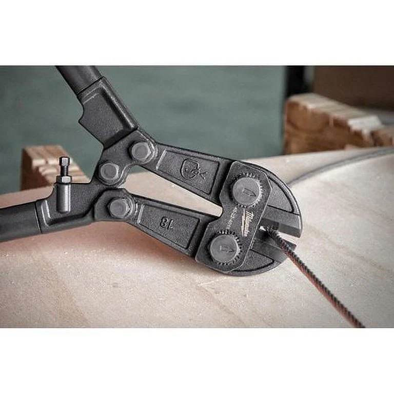 Milwaukee 48-22-4018 18" Bolt Cutter - Image 3