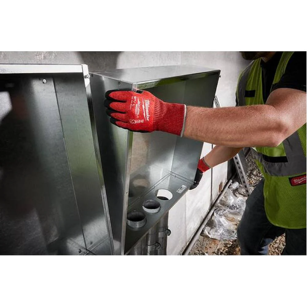 Milwaukee 48-22-8946B Medium Red Nitrile Level 4 Cut Resistant Dipped Work Gloves (12-Pack) - Image 2