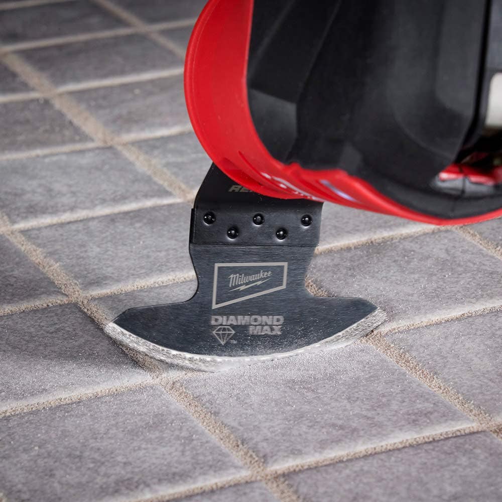 Milwaukee 49-25-2272 Universal Fit OPEN-LOK Diamond MAX Diamond Grit Grout Removal Multi-Tool Blade (1-Pack) - Image 3