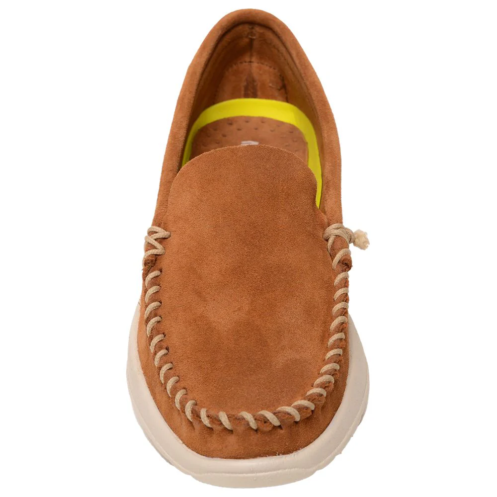 Minnetonka Discover Classic Moccasins for Ladies - Brown - 8M - Image 2