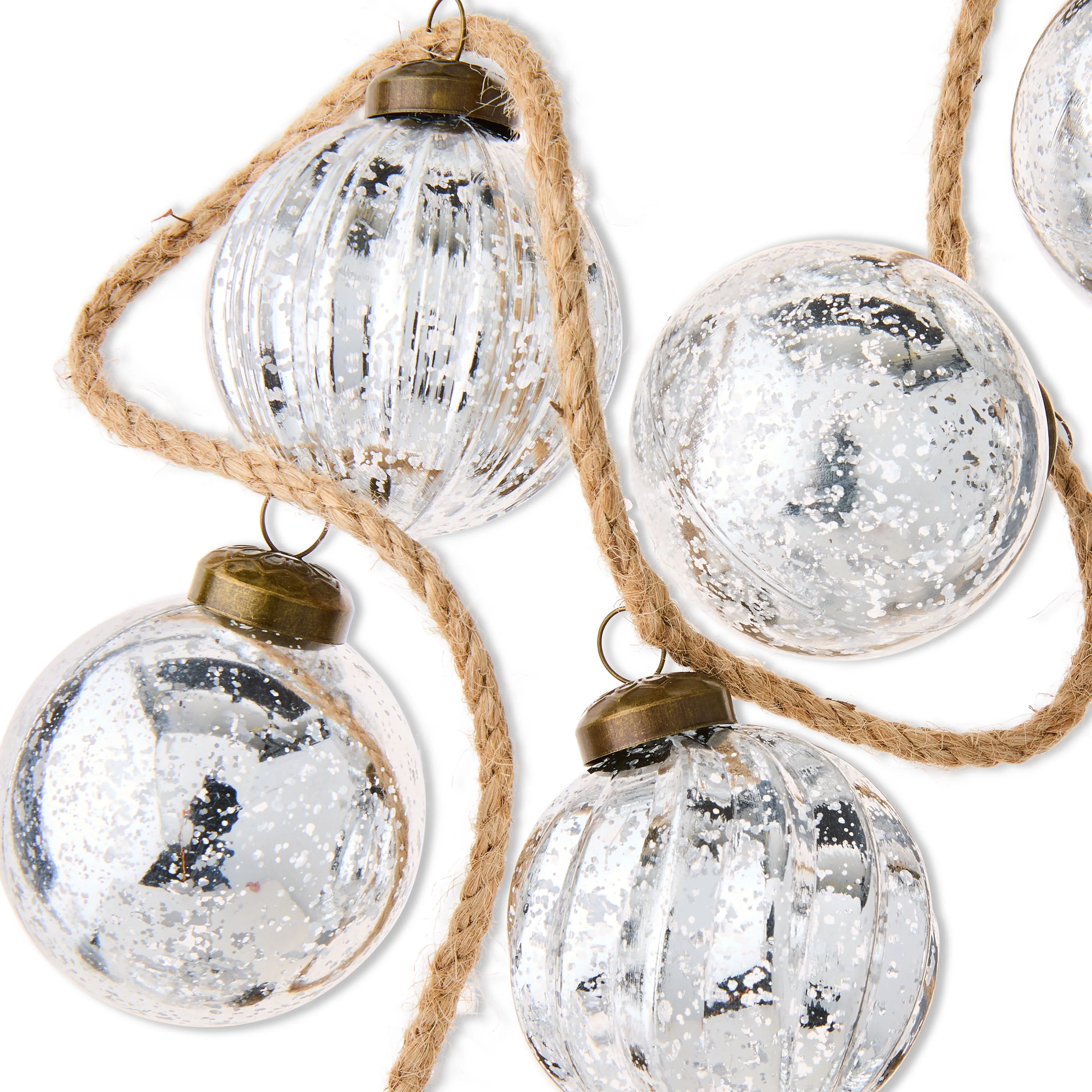 My Texas House Silver Shatterproof Ornament Christmas Garland, Mercury Glass-Style Finish, Natural Jute Rope, 72 in - Image 3