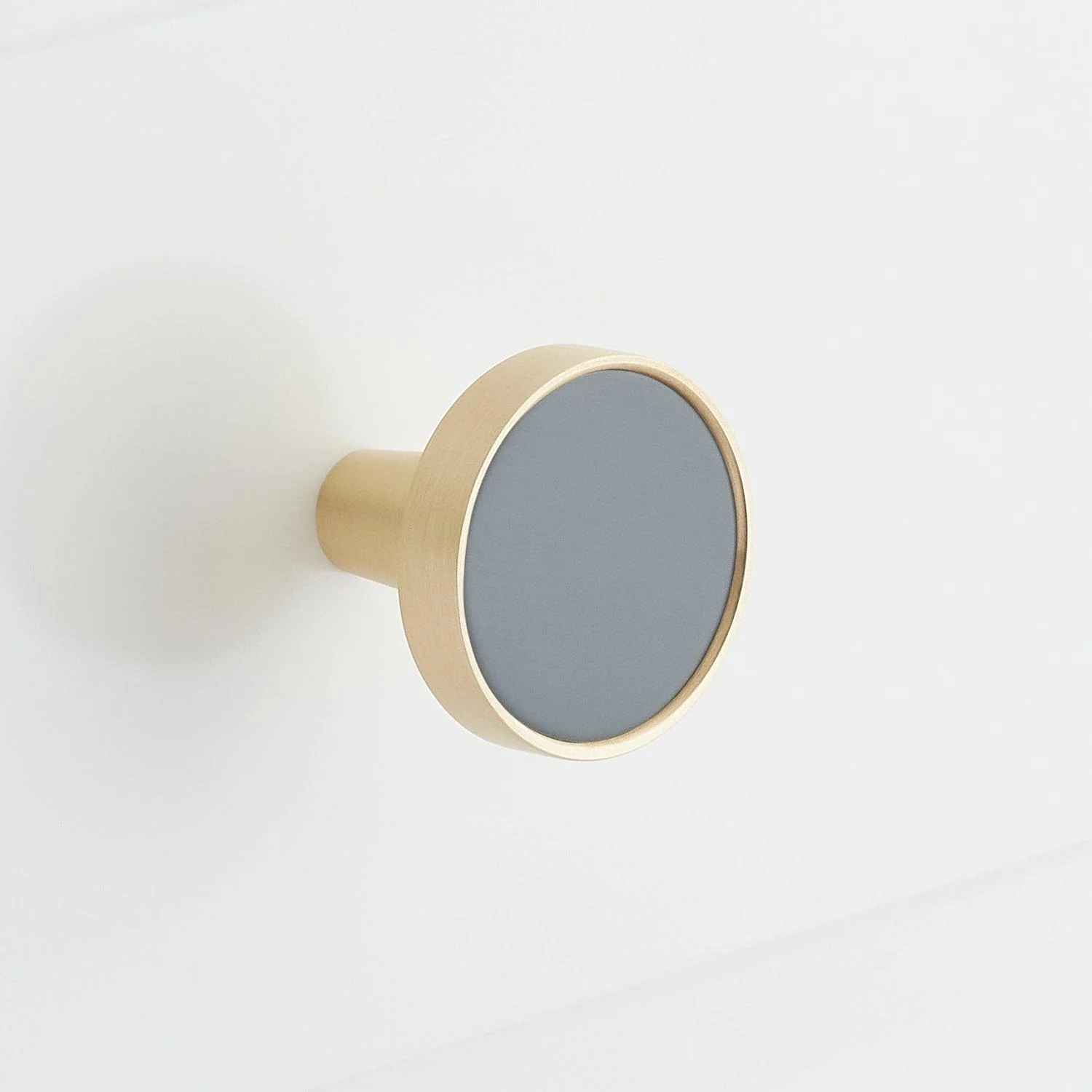 Simbury Enamel/Brass Circle Knob - 1-1/4 " - Cosmic/Satin Brass