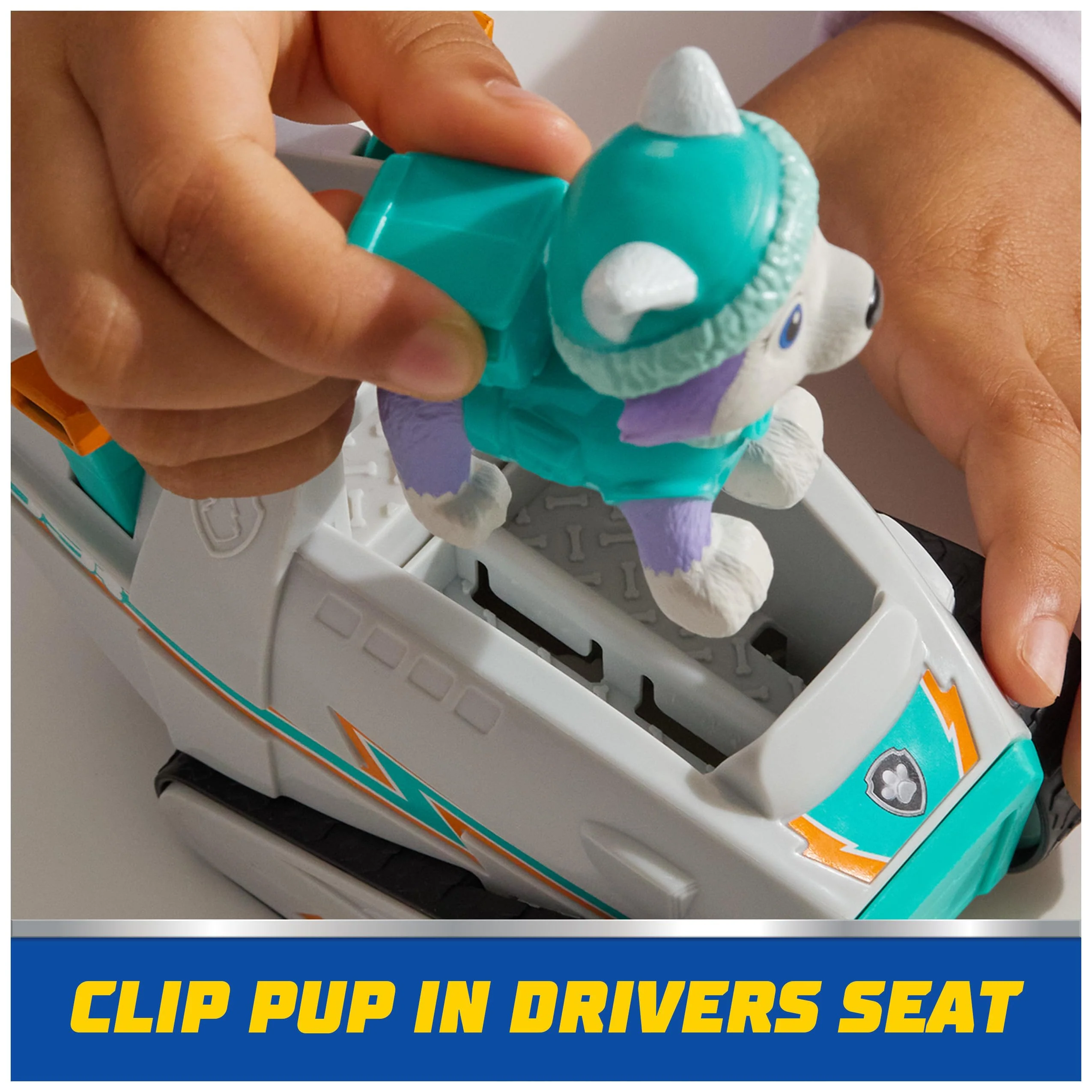 Spin Master Paw Patrol Everest Snow Plow Vehicle with Collectible Figure, Recycled Plastic, Ages 3+