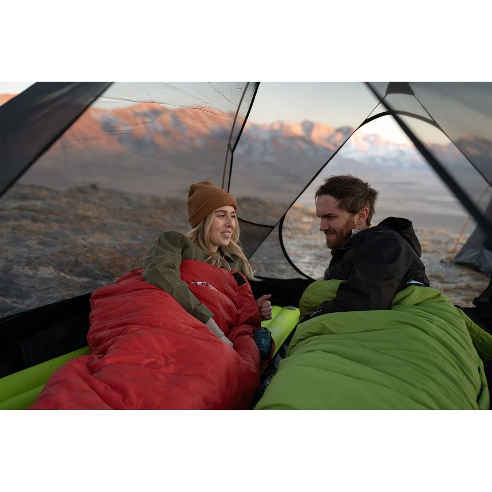 TETON Sports LEEF 0F Lightweight Oversized Mummy Sleeping Bag, Fire & Slate, Short, Compression Sack Included, 2204LSFRSL - Image 4