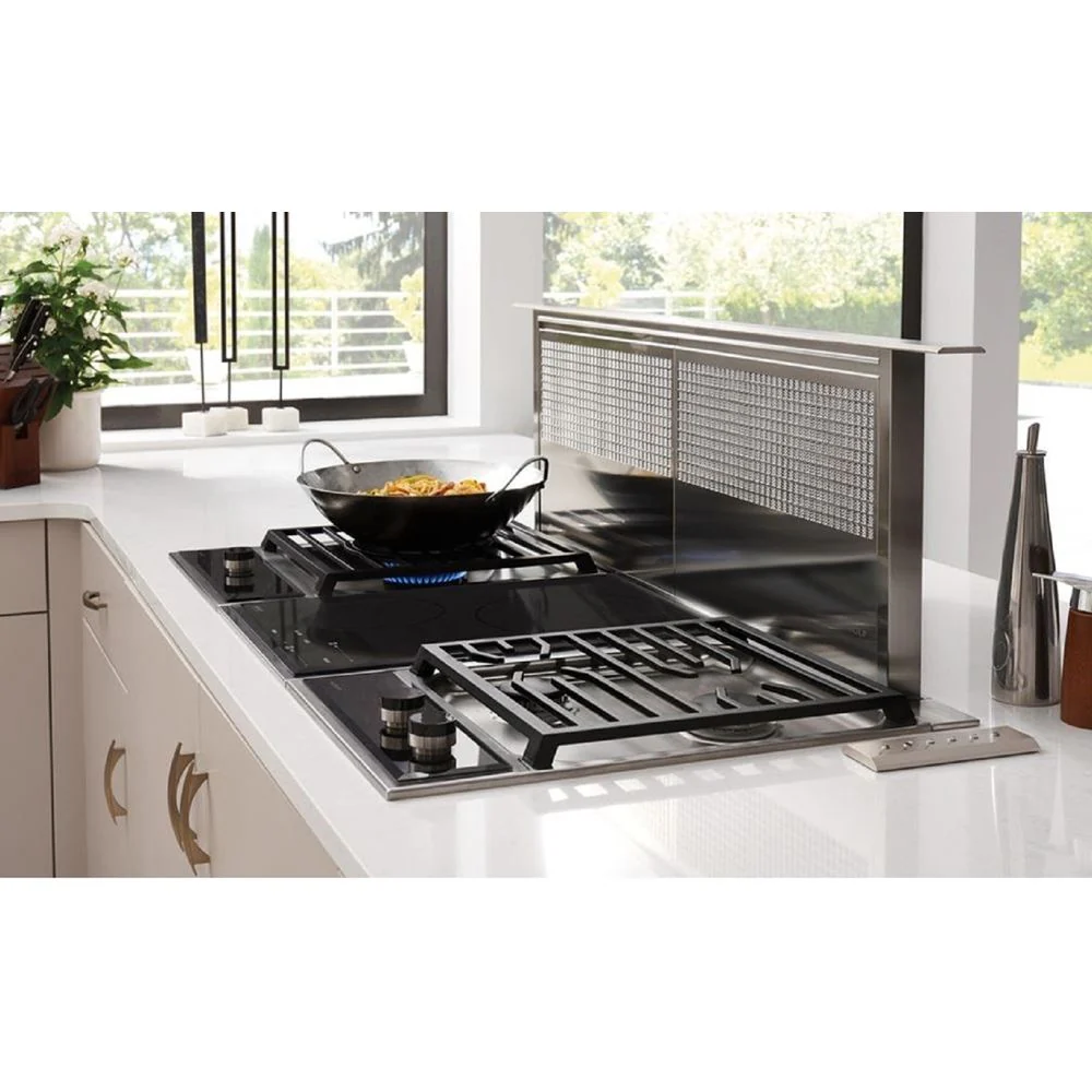 Wolf Appliance CI152TF/S 15 Inch Wide 2 Burner Electric Induction Cooktop - Image 2
