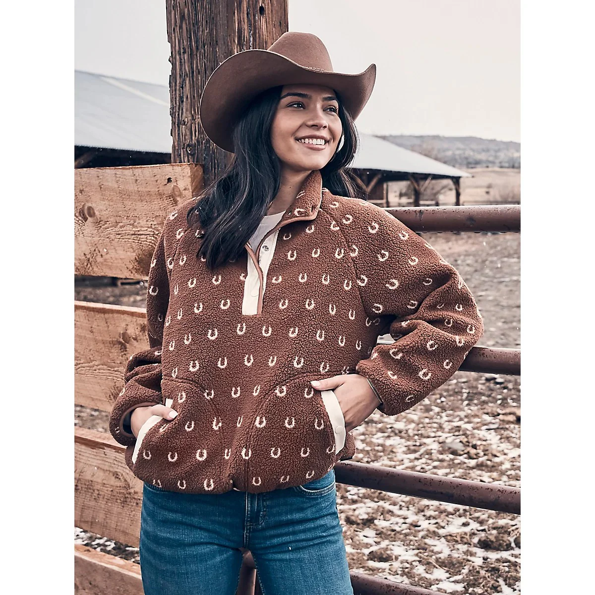Wrangler Women's Retro Half-Snap Sherpa Pullover, Brown, XXL, Plush Fleece, Western-Inspired Design, 112367338
